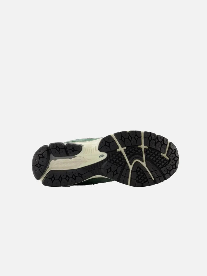 NEW BALANCE 2002R "Green Suede" - Sneakers SNEAKER