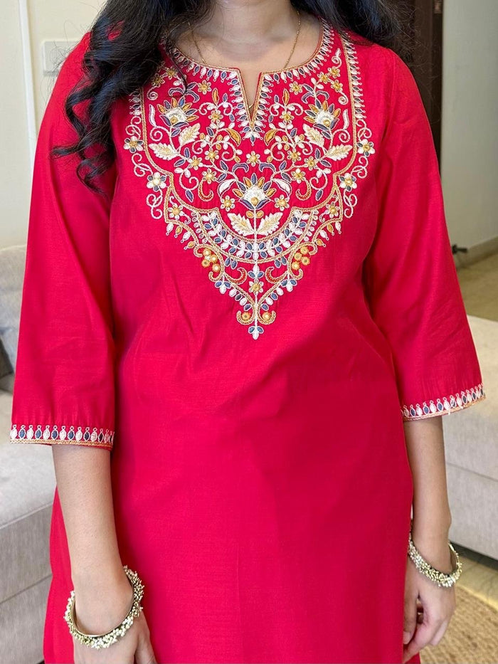 Gisha Multi Embroidered Silk Set