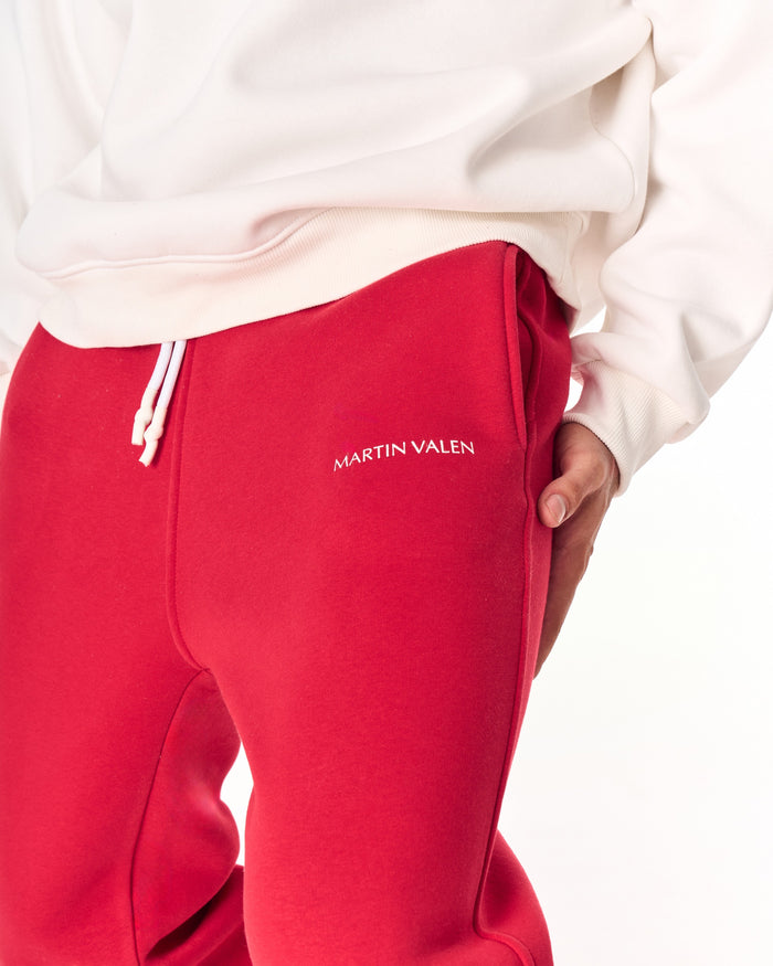 Martin Valen MV Basic Red Jogger red, mid-leg close view showing white drawcord and side pocket