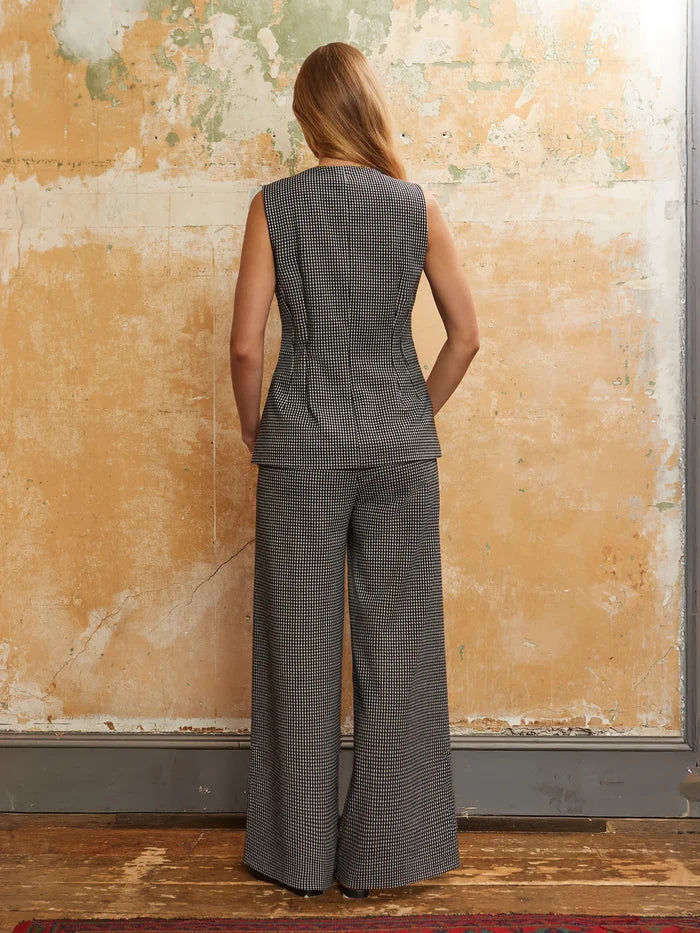Petite Houndstooth Tailored Wide-Leg Trousers