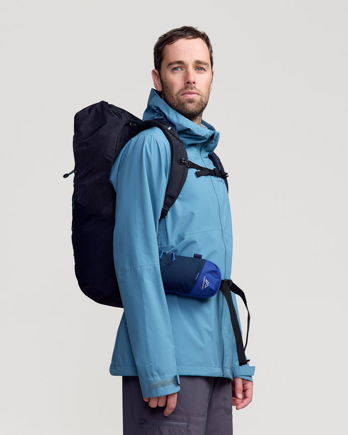 b1611_902_trailhead_pack_20l_black_m_c_1600x2000_2a2e340_1756934150000