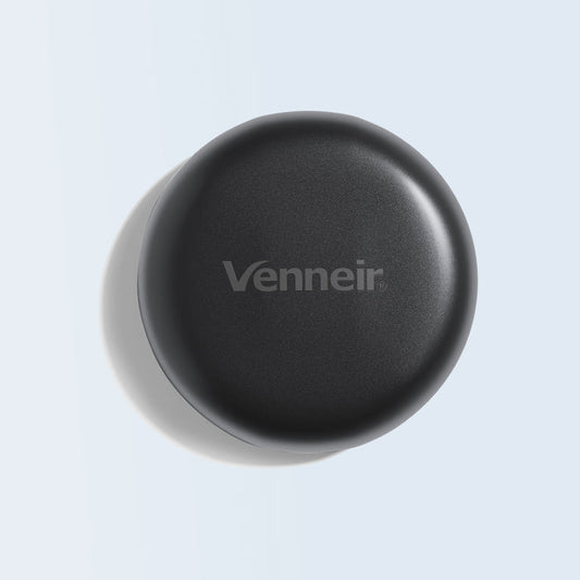Black protective storage case with magnetic closure for retainers and night guards