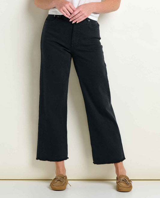 msg:Kristen is 5'8 1/2" and is wearing a size 6.